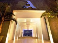  Cantaloupe Aqua Talpe