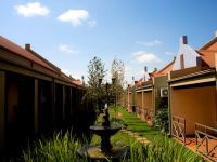  Afrique Boutique Hotel Oliver Tambo