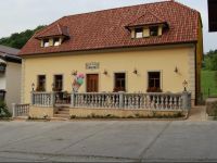  Rooms Pod Lipo Olimje