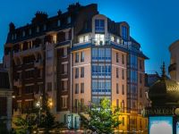  Hotel Versailles Chantiers