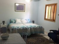  Raizys Golan Guest Suite