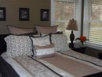  Cozy Southern Charm Bed and Breakfast