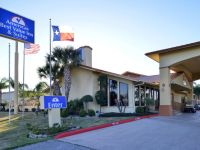  Scottish Inns and Suites Alvin