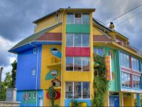  The Colourful Mansion Hotel