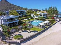 Leora Beachfront by Horizon Holidays