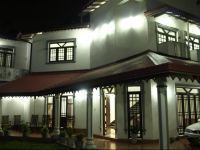  By The C Hotel Uswetakeiyawa