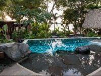  Jicaro Island Ecolodge