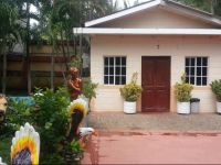  Hotel y Restaurante Leones Marinos