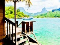  Cooks Bay Overwater Bungalows