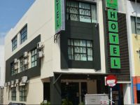  Putra One Avenue Hotel