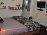  Toms Place GivвЂ?atayim