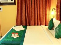  OYO Rooms Kalighat Lake Market