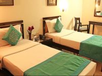  OYO Premium Elgin Road