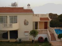  Theodora Villa Chloraka