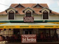  Tri Е eЕЎira B&B