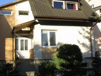  Bed and Breakfast 184