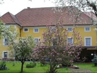  Guest House ДЊater