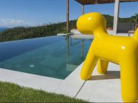  Bay Villa Yellow Dog