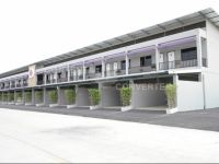  Eazy Motel B.a.n.g.n.a