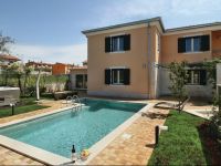  Strada Contesa 23 with Outdoor Swimmingpool Holiday Home