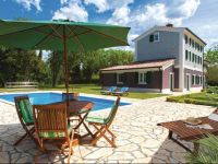  Valbandon 2 Holiday Home