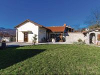  Jurdani 06 Holiday Home