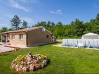  Snasici 58 Holiday Home