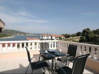  Four-Bedroom Holiday home Kanica with Sea View 05