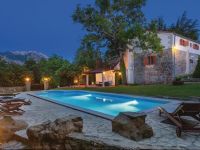  Slime bb Croatia Holiday Home