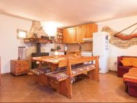 Two-Bedroom Holiday home with a Fireplace in Svetvincenat