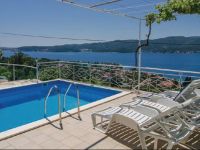  Viganj 60 with Outdoor Swimmingpool Holiday Home