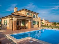  in Vrh with Four-Bedrooms 1 Holiday Home