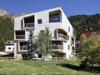  Alpine Lodge Chesa Plattner