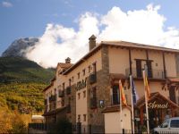  Hotel Arnal