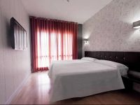  Hostal Joaquin Costa