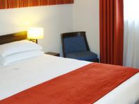  Kyriad Prestige Paris Ouest Boulogne