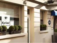 Kyriad Paris - Clichy Centre