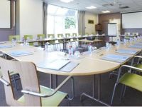  Kyriad Paris Ouest - Colombes