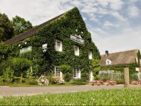  Le Parc De lHostellerie