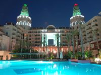  Delphin Diva Primiere