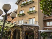  Hotel Villa Morra Suites