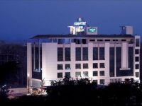  Country Inn & Suite by Carlson Indore