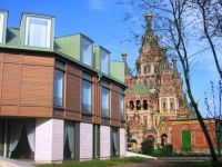  New Peterhof Hotel