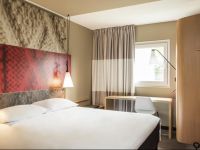  Ibis Paris La Defense Courbevoie