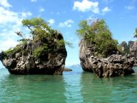  Lom Lae Beach Resort