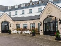  Dromhall Hotel
