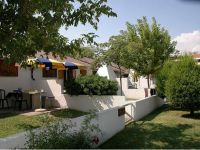  Holiday Village Los Nidos