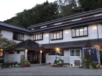  Mizubasho No Yado Higashi