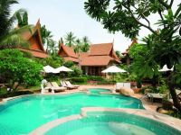  Thai House Beach Resort