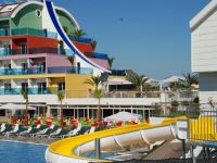  Blue Paradise Hotel Side